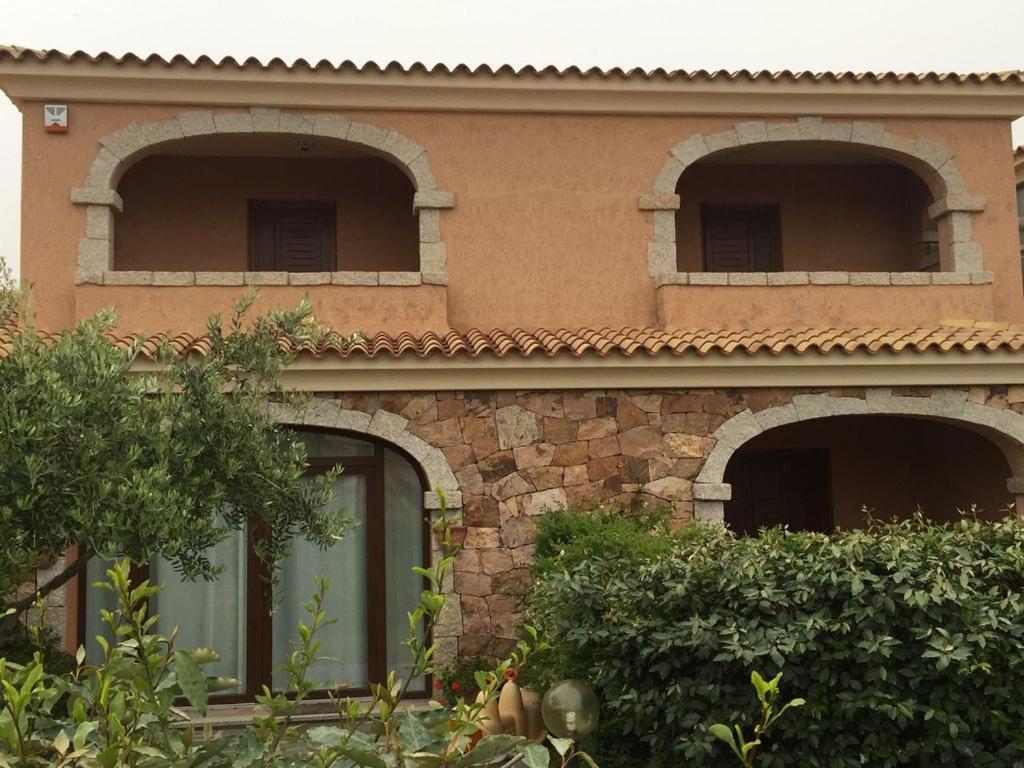 Villetta Il Corallo San Teodoro  Exteriör bild
