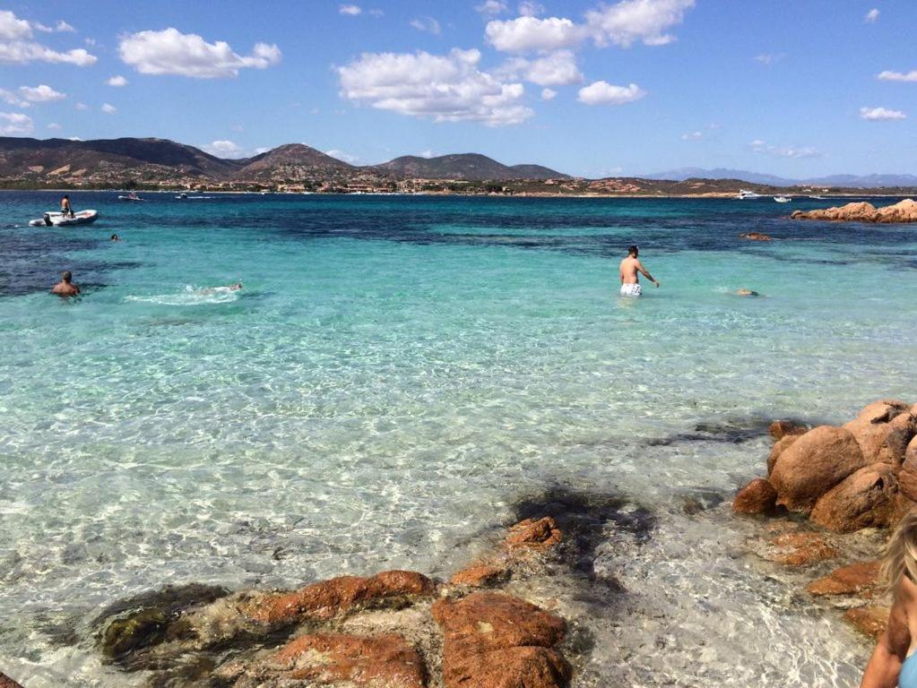 Villetta Il Corallo San Teodoro  Exteriör bild