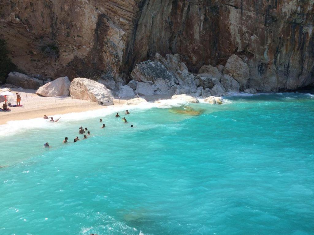 Villetta Il Corallo San Teodoro  Exteriör bild